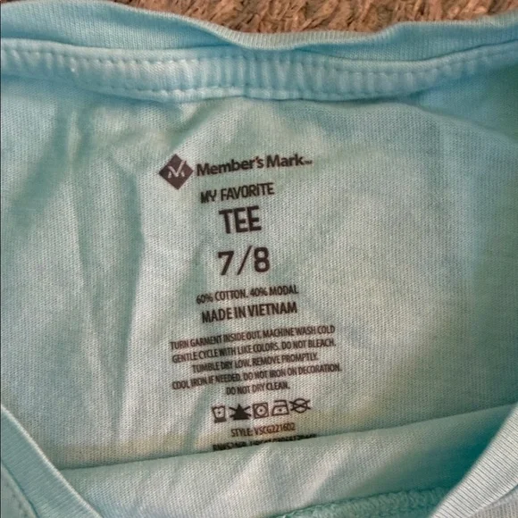 Vibrant Kids' Coral and Ombre Tees - Picture 3 of 6